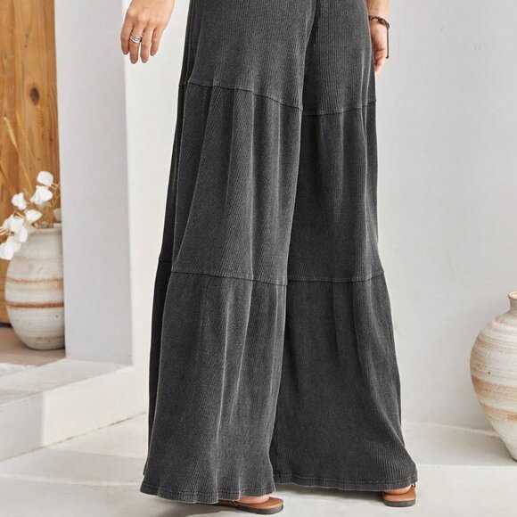 Grey Casual Women's Wide Leg Pants With Drawstring Waist And Ruffle Hem - Picture 3 of 5